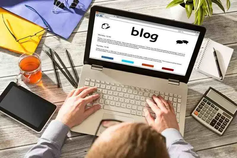 Blogging Success: Essential Tips for a Thriving Online Journey